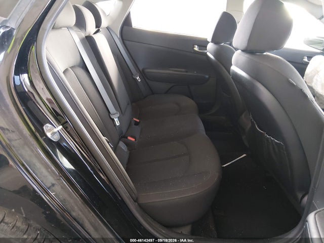 Auction sale of the 2018 Kia Optima Lx, vin: 5XXGT4L31JG196193, lot number: 46142497