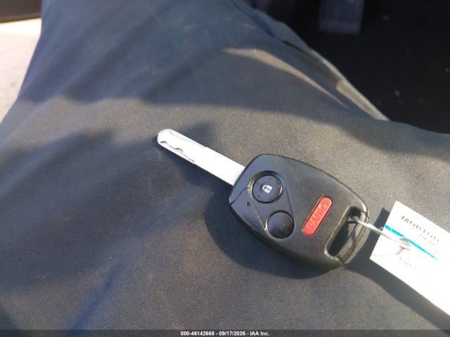 46142668 :رقم المزاد ، 19XFA1F67BE006980 vin ، 2011 Honda Civic Lx-s مزاد بيع
