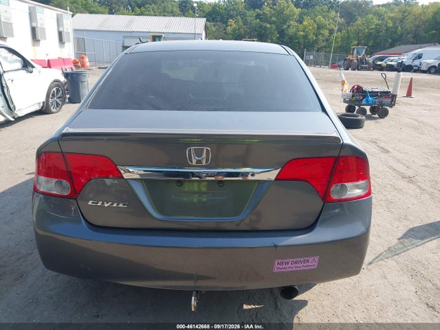 46142668 :رقم المزاد ، 19XFA1F67BE006980 vin ، 2011 Honda Civic Lx-s مزاد بيع