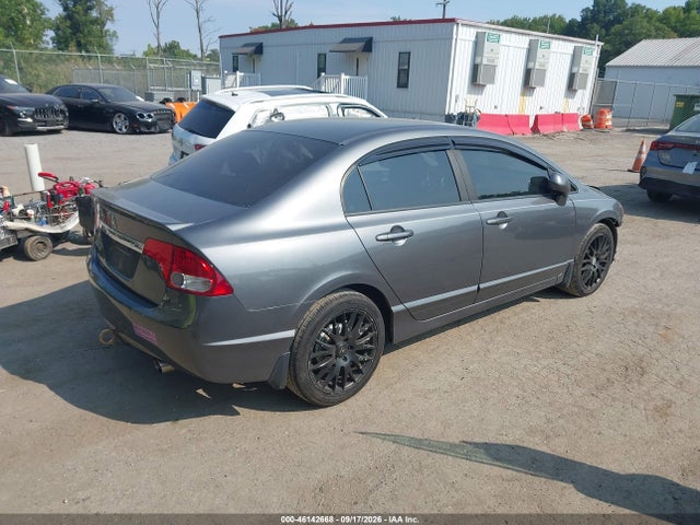 46142668 :رقم المزاد ، 19XFA1F67BE006980 vin ، 2011 Honda Civic Lx-s مزاد بيع