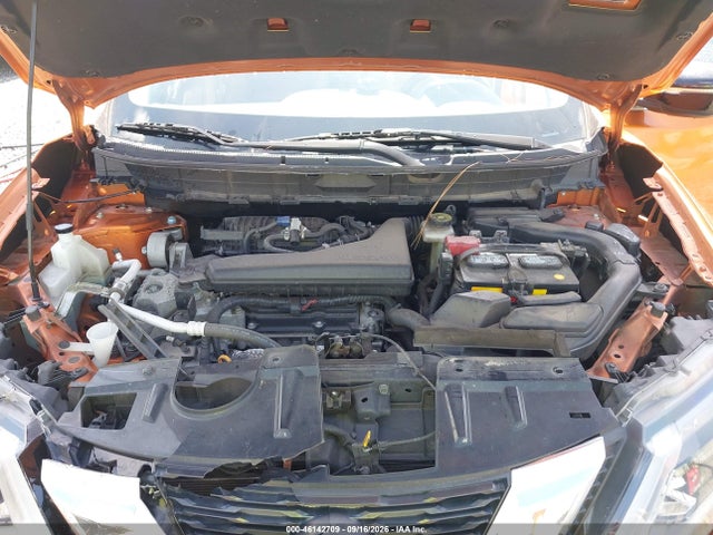2017 Nissan Rogue Sv მანქანა იყიდება აუქციონზე, vin: JN8AT2MT1HW141121, აუქციონის ნომერი: 46142709