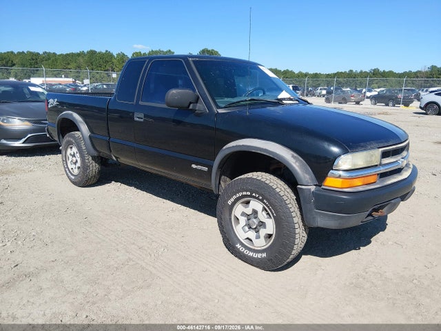 Auction sale of the 2001 Chevrolet S-10 Ls, vin: 1GCCT19W118220459, lot number: 46142716