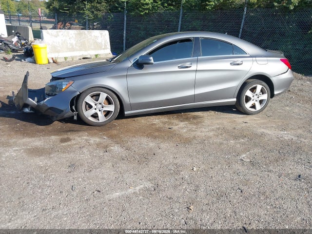46142727 :رقم المزاد ، WDDSJ4GB2FN262205 vin ، 2015 Mercedes-benz Cla 250 4matic مزاد بيع