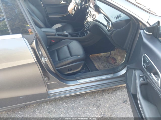 46142727 :رقم المزاد ، WDDSJ4GB2FN262205 vin ، 2015 Mercedes-benz Cla 250 4matic مزاد بيع