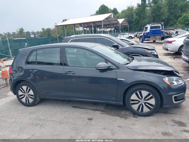 2016 Volkswagen E-golf Se მანქანა იყიდება აუქციონზე, vin: WVWKP7AU7GW900089, აუქციონის ნომერი: 46142748