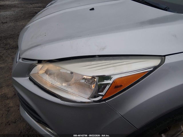 46142786 :رقم المزاد ، 1FMCU9J92FUB21435 vin ، 2015 Ford Escape Titanium مزاد بيع