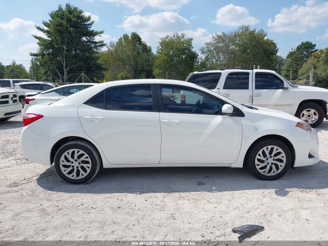 Aukcja sprzedaży 2017 Toyota Corolla Le, vin: 5YFBURHE8HP625796, numer aukcji: 46142819