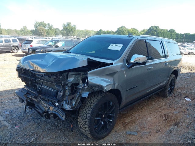 46142838 :رقم المزاد ، 1GNSKFKT1PR398085 vin ، 2023 Chevrolet Suburban 4wd Premier مزاد بيع