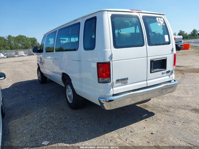 Ford E-350 Super Duty Xlt 2014 1FBSS3BL3EDA81480 Image 3
