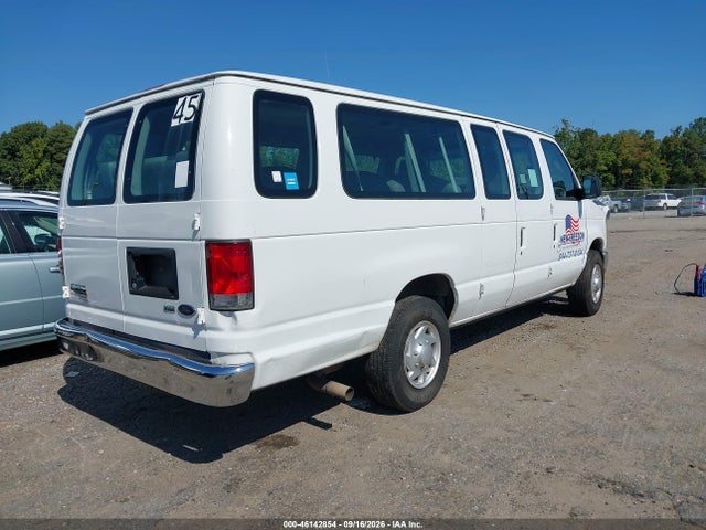 Ford E-350 Super Duty Xlt 2014 1FBSS3BL3EDA81480 Image 4