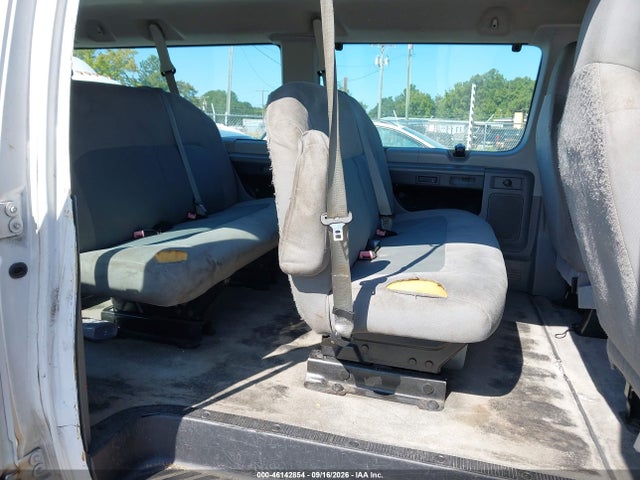 Ford E-350 Super Duty Xlt 2014 1FBSS3BL3EDA81480 Image 8