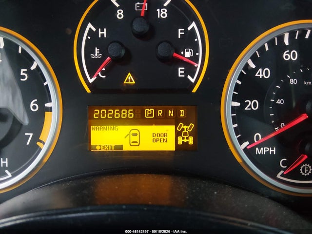 46142897 :رقم المزاد ، 5N1AA0NC2EN604076 vin ، 2014 Nissan Armada Sv مزاد بيع