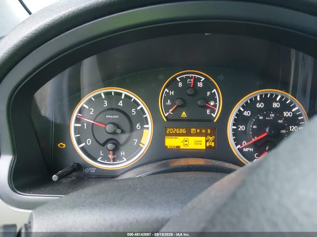 46142897 :رقم المزاد ، 5N1AA0NC2EN604076 vin ، 2014 Nissan Armada Sv مزاد بيع