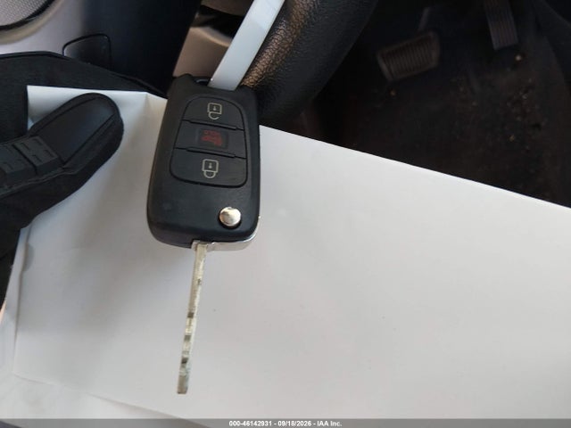 46142931 :رقم المزاد ، KNDJT2A52C7415589 vin ، 2012 Kia Soul مزاد بيع
