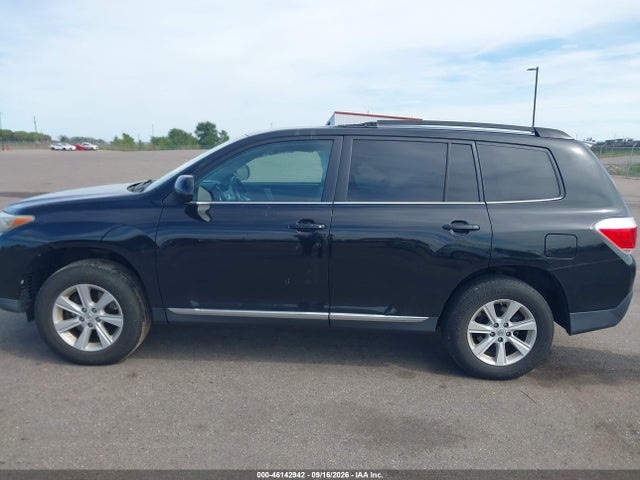 46142942 :رقم المزاد ، 5TDZK3EH2DS094502 vin ، 2013 Toyota Highlander Base V6 مزاد بيع