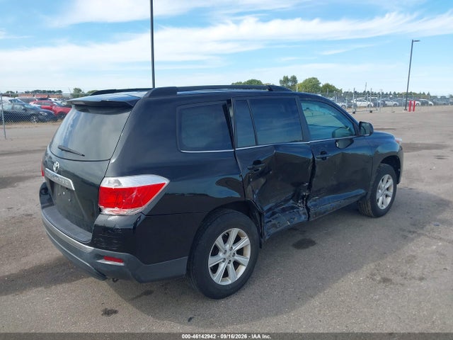 46142942 :رقم المزاد ، 5TDZK3EH2DS094502 vin ، 2013 Toyota Highlander Base V6 مزاد بيع