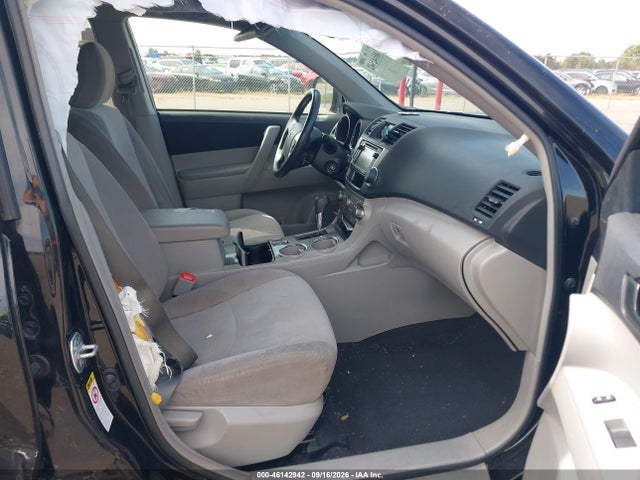 46142942 :رقم المزاد ، 5TDZK3EH2DS094502 vin ، 2013 Toyota Highlander Base V6 مزاد بيع