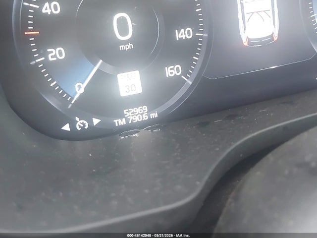 Aukcja sprzedaży 2021 Volvo Xc60 T5 Momentum, vin: YV4102RK8M1700897, numer aukcji: 46142948