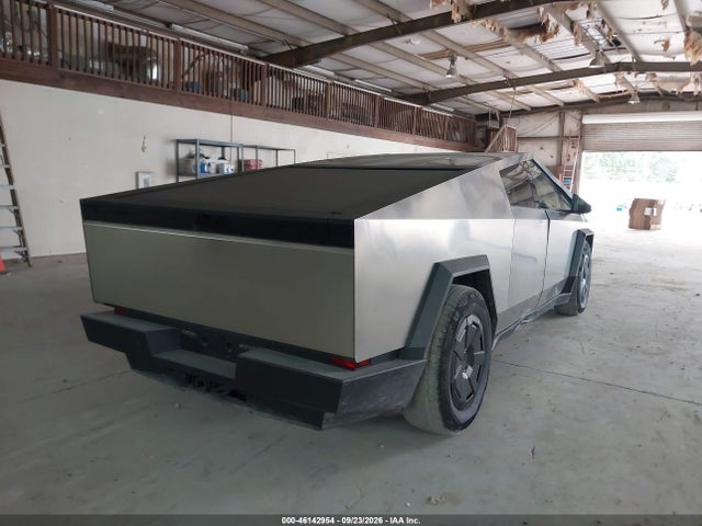 Продажа на аукционе авто 2026 Tesla Cybertruck Dual Motor All-wheel Drive/premium All-wheel Drive, vin: 7G2CEHED1TA092941, номер лота: 46142954