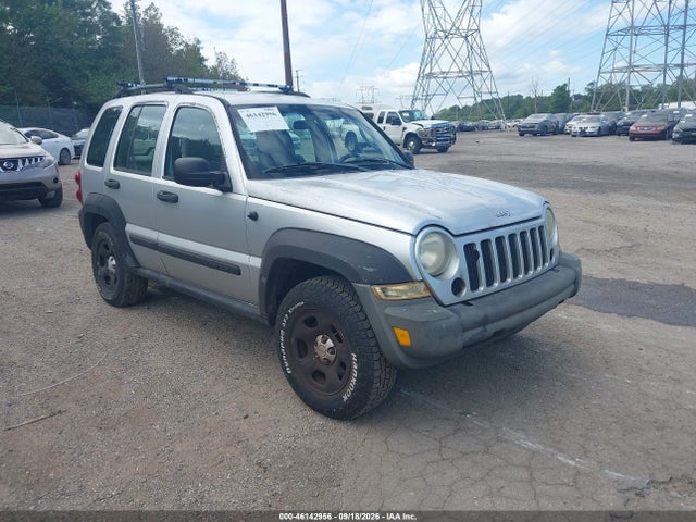 46142956 :رقم المزاد ، 1J4GL48K15W701275 vin ، 2005 Jeep Liberty Sport مزاد بيع