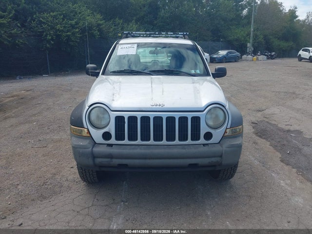 46142956 :رقم المزاد ، 1J4GL48K15W701275 vin ، 2005 Jeep Liberty Sport مزاد بيع