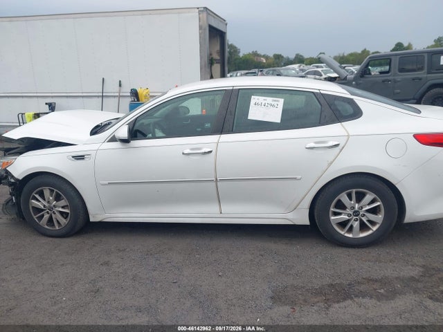 Продаж на аукціоні авто 2016 Kia Optima Lx, vin: 5XXGT4L32GG035330, номер лоту: 46142962