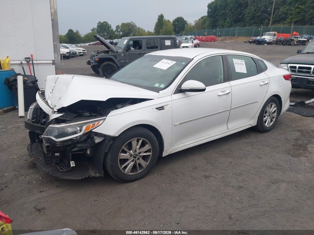 Продаж на аукціоні авто 2016 Kia Optima Lx, vin: 5XXGT4L32GG035330, номер лоту: 46142962