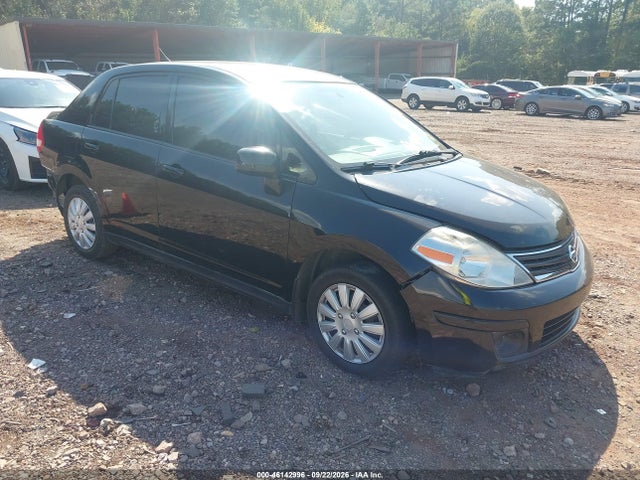 46142996 :رقم المزاد ، 3N1BC1AP5AL378159 vin ، 2010 Nissan Versa 1.8s مزاد بيع