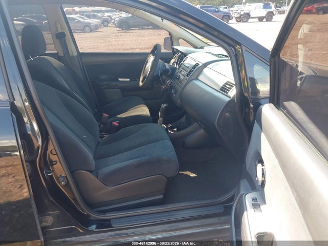 46142996 :رقم المزاد ، 3N1BC1AP5AL378159 vin ، 2010 Nissan Versa 1.8s مزاد بيع