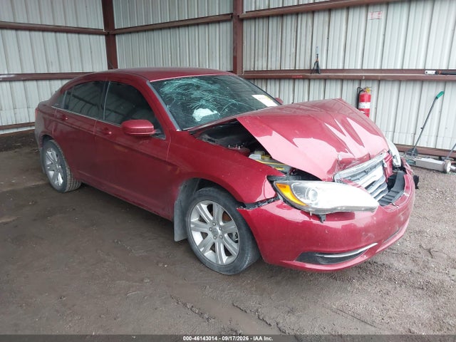 Auction sale of the 2014 Chrysler 200 Touring, vin: 1C3CCBBBXEN195456, lot number: 46143014