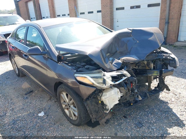 2015 Hyundai Sonata Se მანქანა იყიდება აუქციონზე, vin: 5NPE24AF7FH056801, აუქციონის ნომერი: 46143028