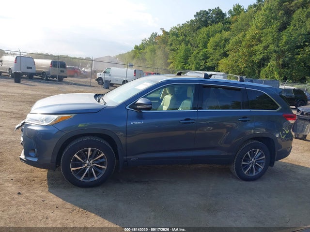 46143030 :رقم المزاد ، 5TDJGRFH5KS076492 vin ، 2019 Toyota Highlander Hybrid Xle مزاد بيع