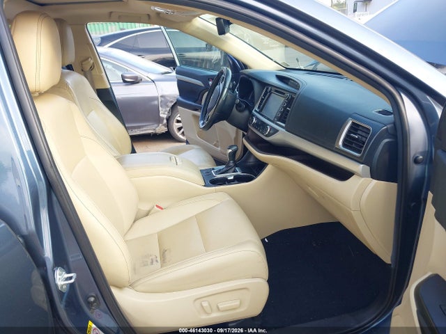 46143030 :رقم المزاد ، 5TDJGRFH5KS076492 vin ، 2019 Toyota Highlander Hybrid Xle مزاد بيع