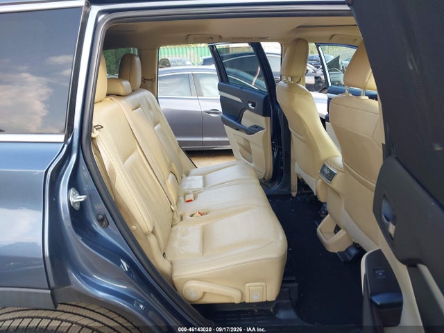 46143030 :رقم المزاد ، 5TDJGRFH5KS076492 vin ، 2019 Toyota Highlander Hybrid Xle مزاد بيع
