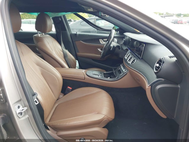 Aukcja sprzedaży 2021 Mercedes-benz E 350 4matic, vin: W1KZF8EB2MA907403, numer aukcji: 46143058