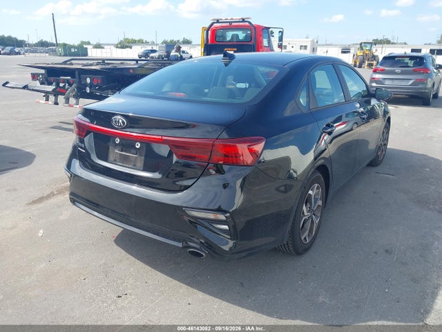 Продаж на аукціоні авто 2021 Kia Forte Lxs, vin: 3KPF24AD6ME284972, номер лоту: 46143082