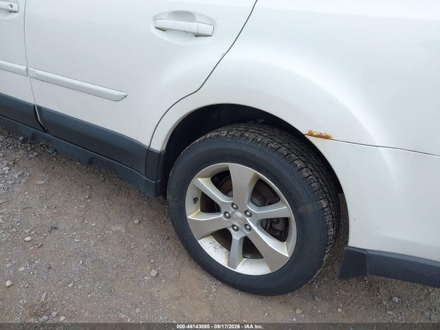 46143095 :رقم المزاد ، 4S4BRBLC0E3241266 vin ، 2014 Subaru Outback 2.5i Limited مزاد بيع