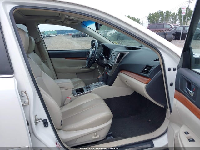 46143095 :رقم المزاد ، 4S4BRBLC0E3241266 vin ، 2014 Subaru Outback 2.5i Limited مزاد بيع