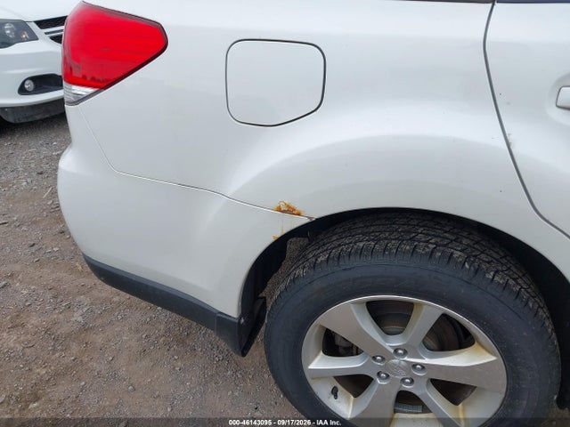 46143095 :رقم المزاد ، 4S4BRBLC0E3241266 vin ، 2014 Subaru Outback 2.5i Limited مزاد بيع