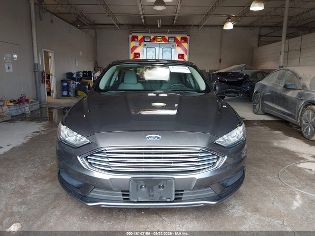 2018 Ford Fusion Hybrid S მანქანა იყიდება აუქციონზე, vin: 3FA6P0UU7JR273690, აუქციონის ნომერი: 46143105
