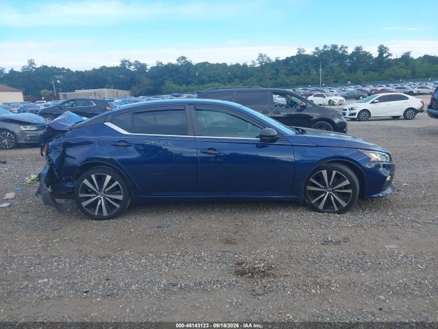2020 Nissan Altima Sr Vc-turbo Fwd მანქანა იყიდება აუქციონზე, vin: 1N4AL4CV5LC113641, აუქციონის ნომერი: 46143123