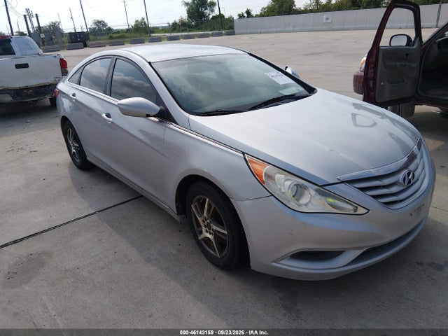 Продажа на аукционе авто 2011 Hyundai Sonata Gls, vin: 5NPEB4ACXBH085600, номер лота: 46143159