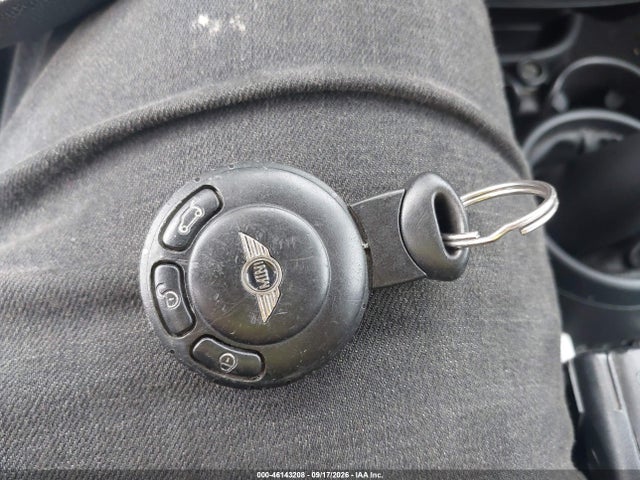 2013 Mini Countryman Cooper S მანქანა იყიდება აუქციონზე, vin: WMWZC5C56DWM15746, აუქციონის ნომერი: 46143208