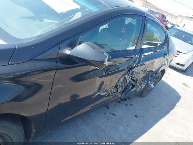 Продаж на аукціоні авто 2013 Hyundai Elantra Gls, vin: KMHDH4AE9DU598787, номер лоту: 46143227