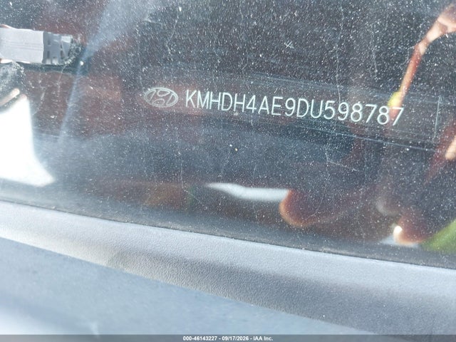 Продаж на аукціоні авто 2013 Hyundai Elantra Gls, vin: KMHDH4AE9DU598787, номер лоту: 46143227