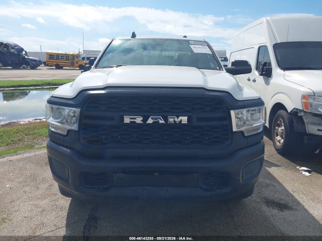 46143255 :رقم المزاد ، 3C7WR4HJ5NG296563 vin ، 2022 Ram 2500 مزاد بيع