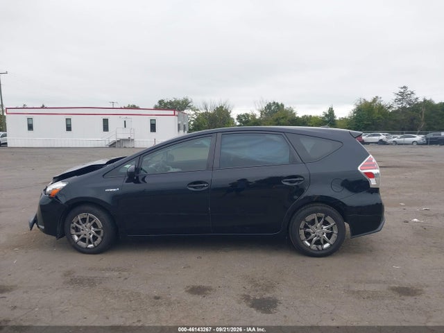 46143267 :رقم المزاد ، JTDZN3EU9GJ051698 vin ، 2016 Toyota Prius V Four مزاد بيع