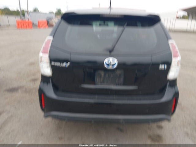 46143267 :رقم المزاد ، JTDZN3EU9GJ051698 vin ، 2016 Toyota Prius V Four مزاد بيع