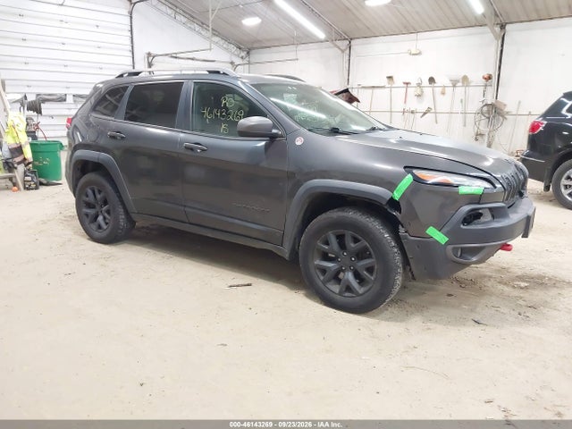 Auction sale of the 2015 Jeep Cherokee Trailhawk, vin: 1C4PJMBS9FW668029, lot number: 46143269