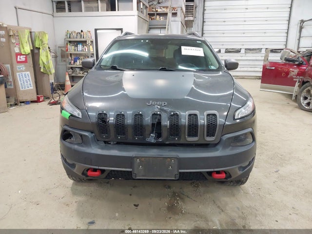 46143269 :رقم المزاد ، 1C4PJMBS9FW668029 vin ، 2015 Jeep Cherokee Trailhawk مزاد بيع